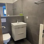 Alpine Parsenn Apartman *